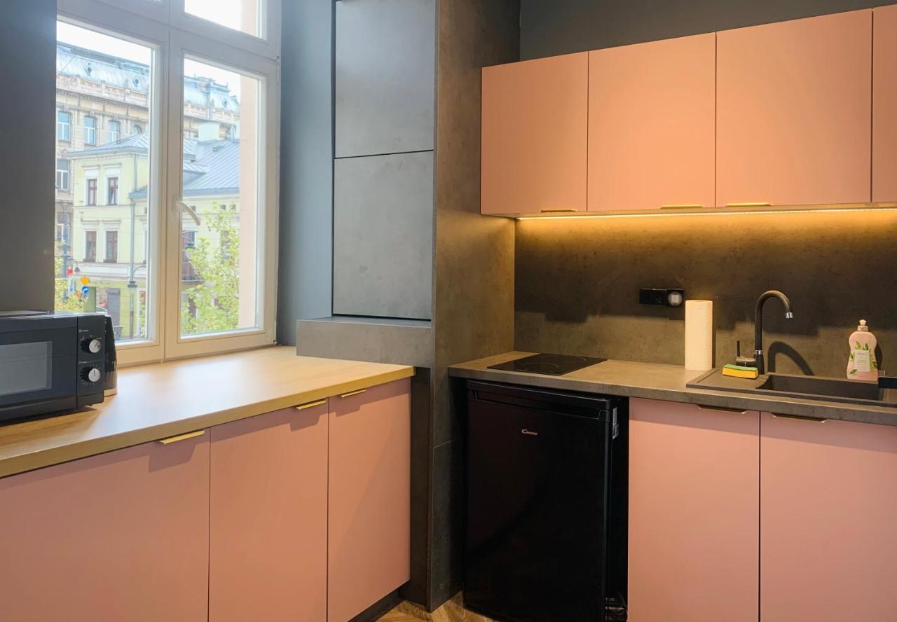 Apartamenty Piotrkowska 28 By Good Time Lodz  Ngoại thất bức ảnh